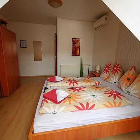Nadasdi Haz Szekszárd Extérieur photo