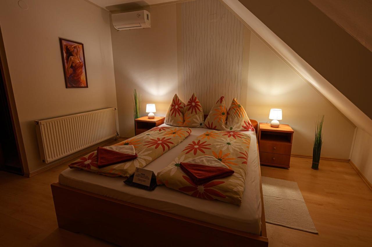 Nadasdi Haz Szekszárd Extérieur photo