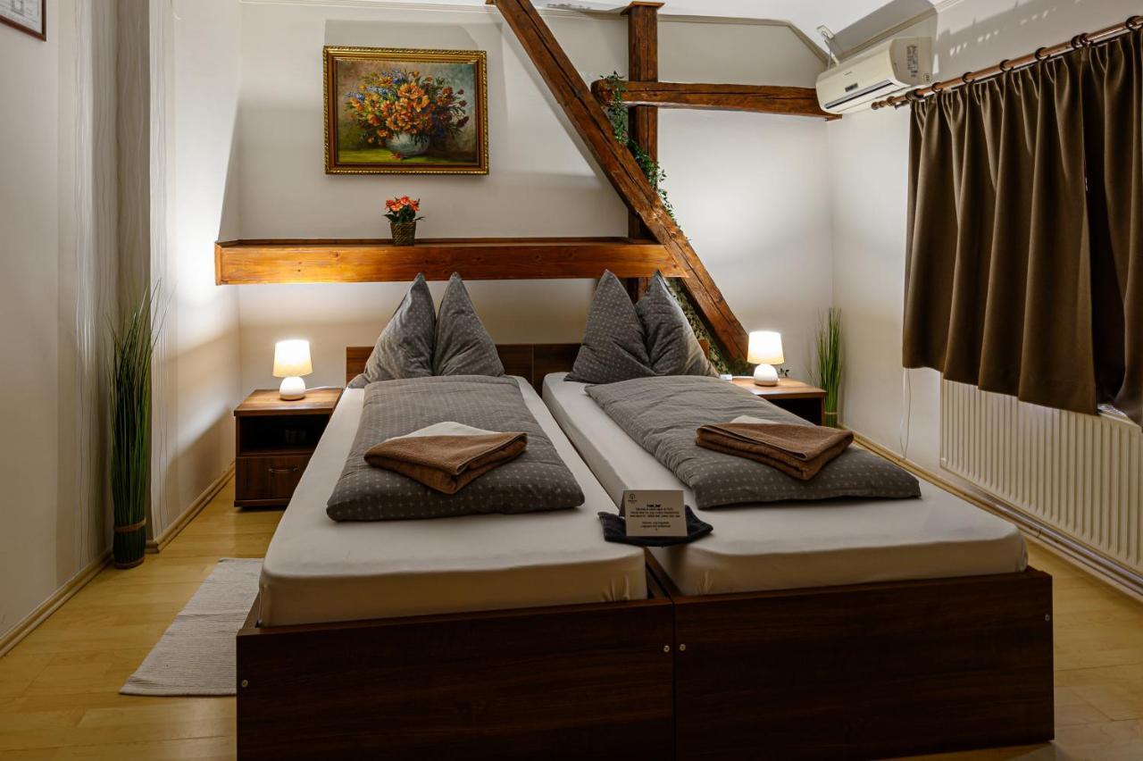 Nadasdi Haz Szekszárd Extérieur photo